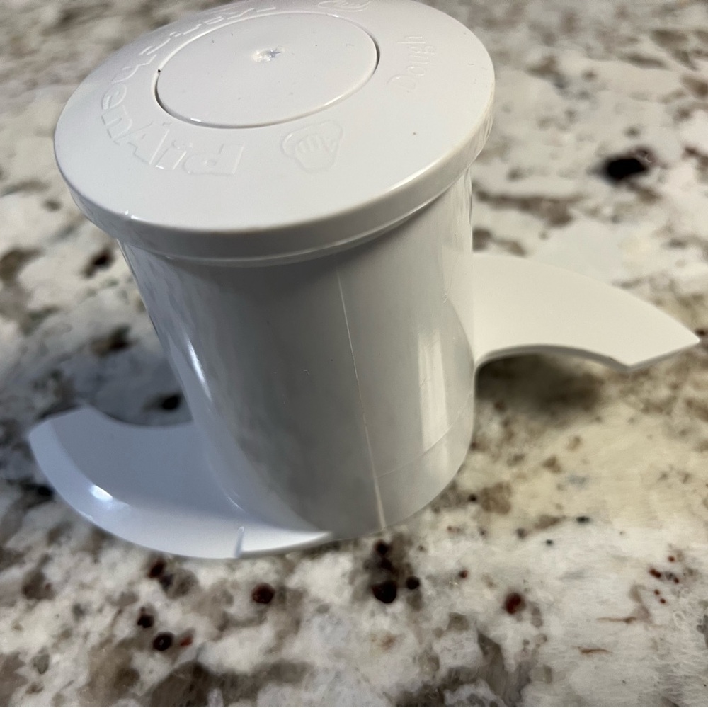 KitchenAid 9-Cup Food Processor Plastic Dough Blade Attachment KFP0922WH